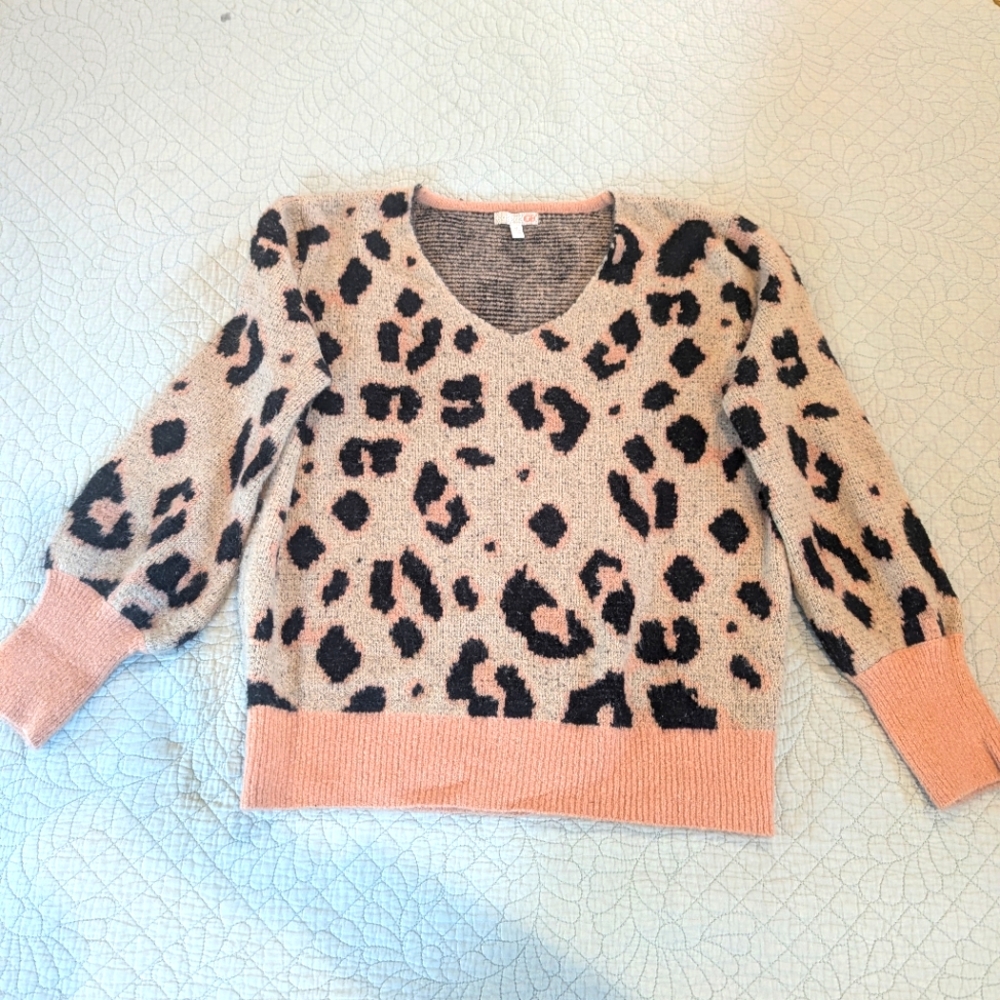 Gianni Bini Leopard Print Sweater
